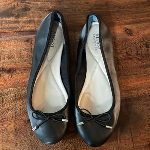 Alfani Black flats with small bow on top